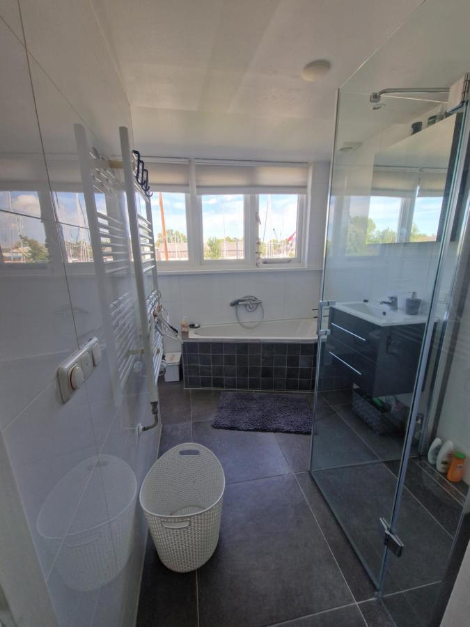 Sfeervol Huis Nabij Het Centrum Van Harlingen Bagian luar foto